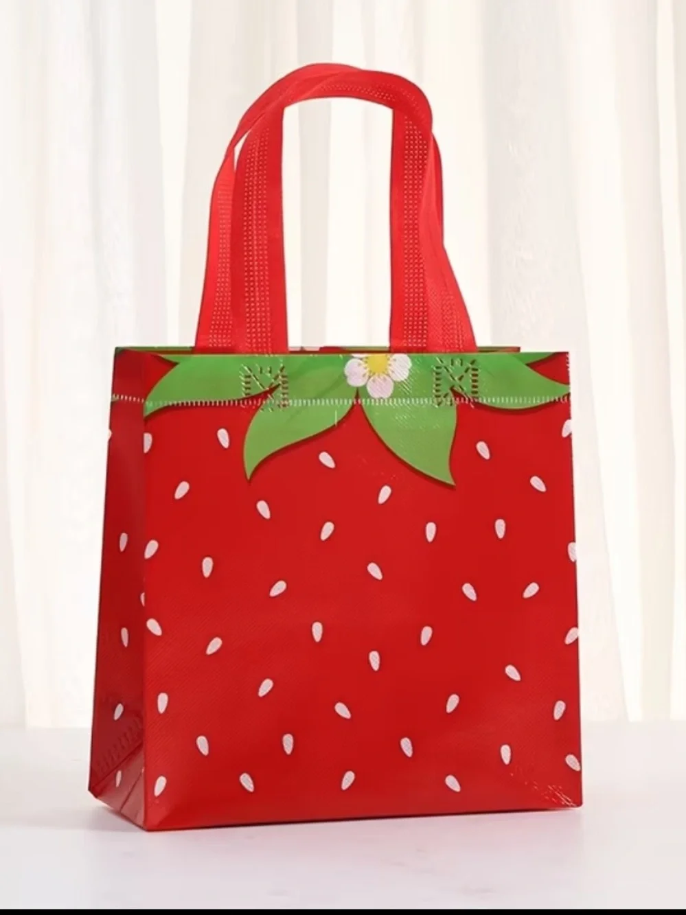 12 Strawberry Reusable Gift Bags Party Favor Tote Bags Tea Party Summer 🍓